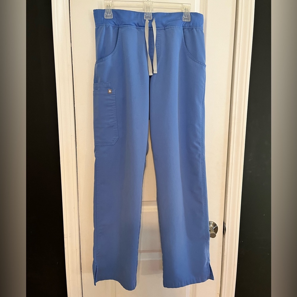 Figs Kade Cargo Scrub Pants- Ceil Blue